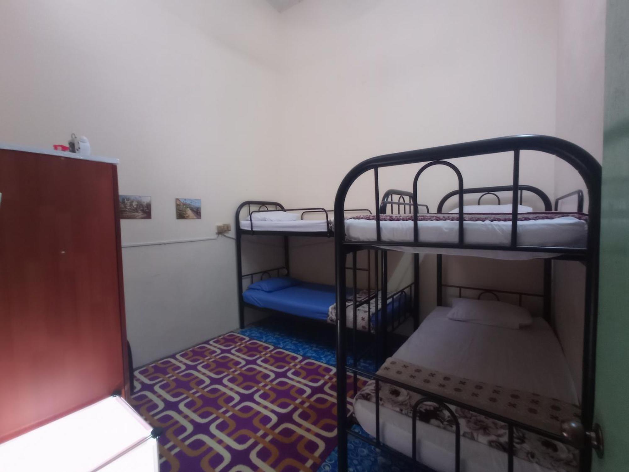 פאריט ראג'ה Homestay Melewar מראה חיצוני תמונה
