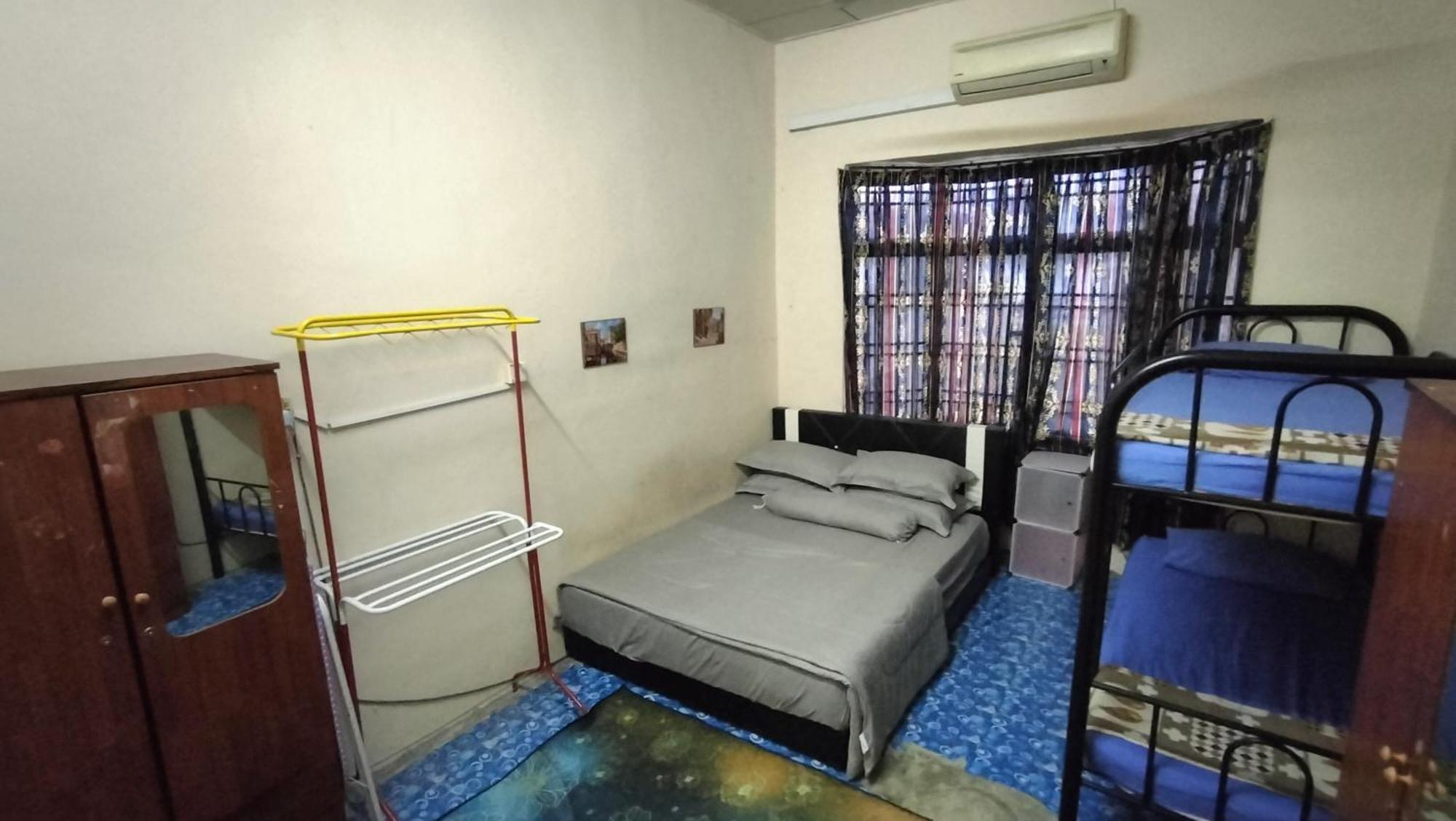 פאריט ראג'ה Homestay Melewar מראה חיצוני תמונה