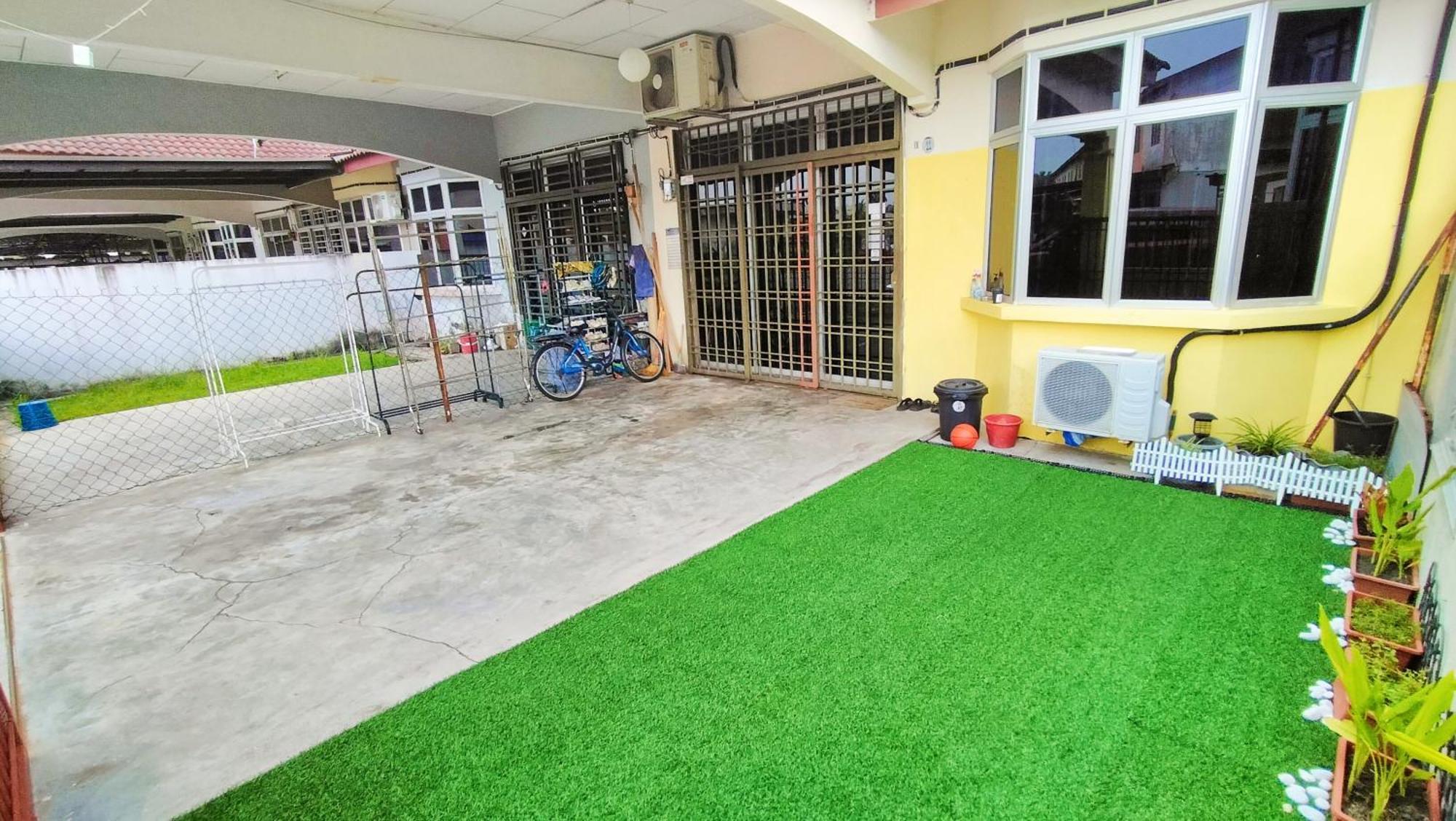 פאריט ראג'ה Homestay Melewar מראה חיצוני תמונה